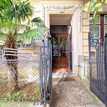 Business Appartements "Villa Muenz" 普拉 外观 照片