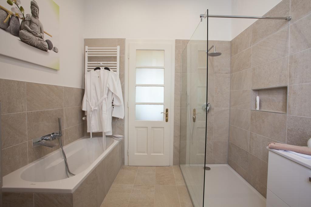 Business Appartements "Villa Muenz" 普拉 客房 照片
